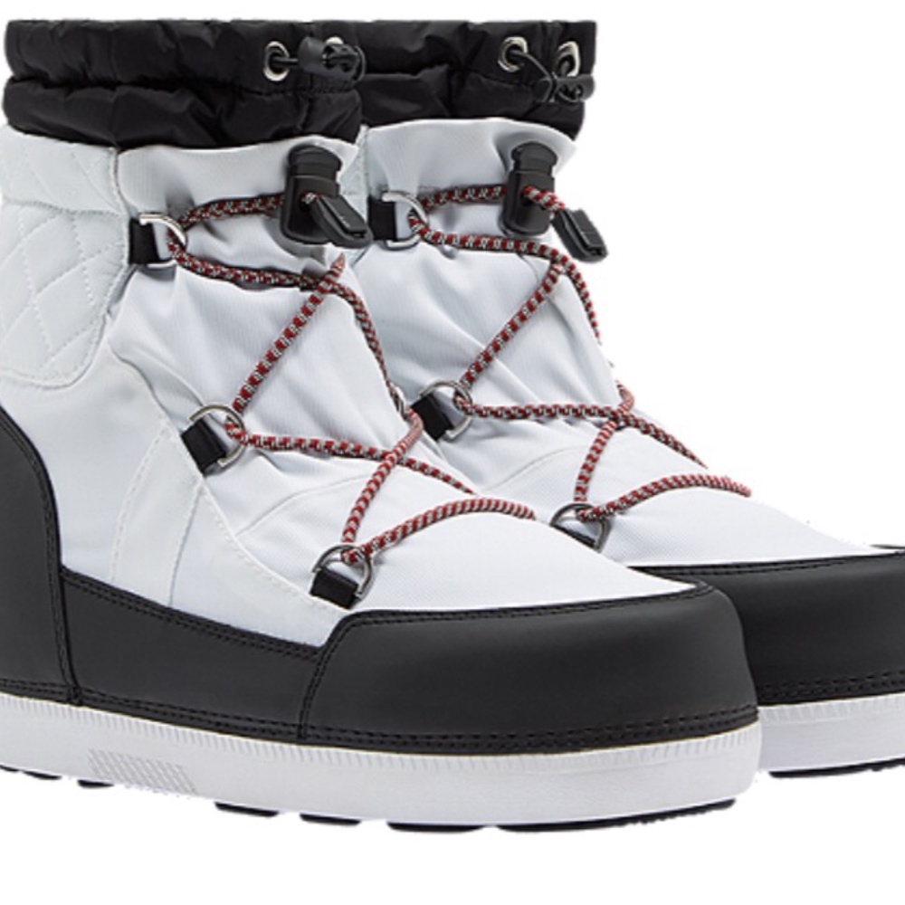 Hunter Women's Quilted Snow Boots White/Black 6-8